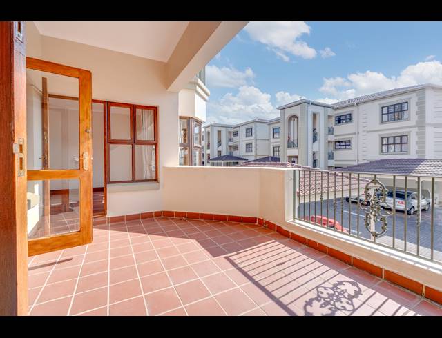 2 BEDROOM SECTIONAL TITLE FOR SALE IN BRYANSTON
